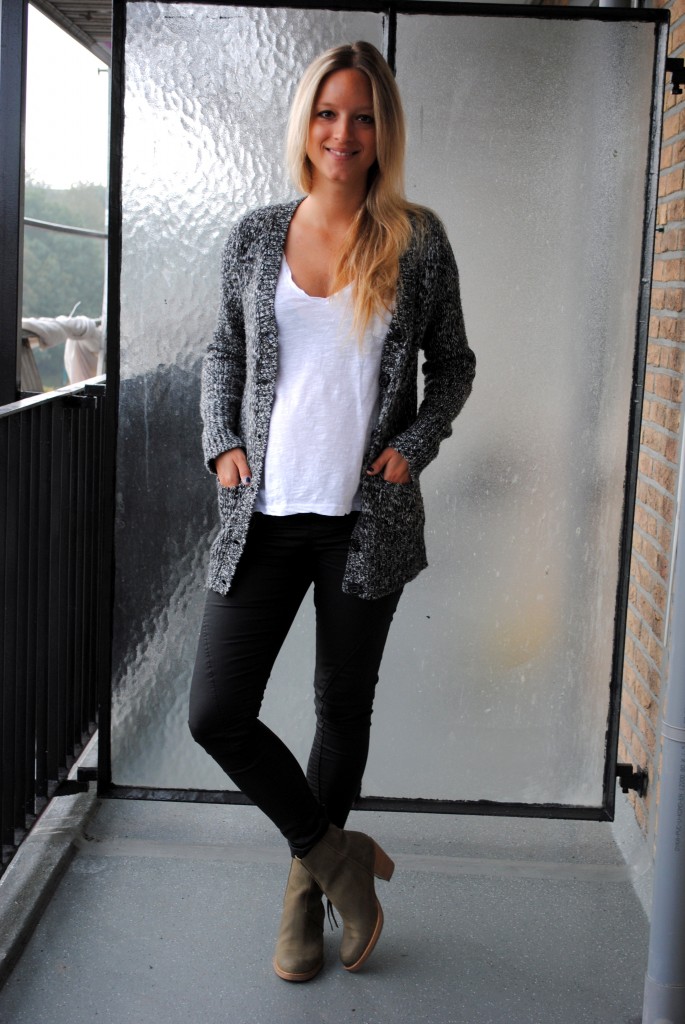 Zara Cardigan black casual look Fashion Knitwear Knitted Jackets 