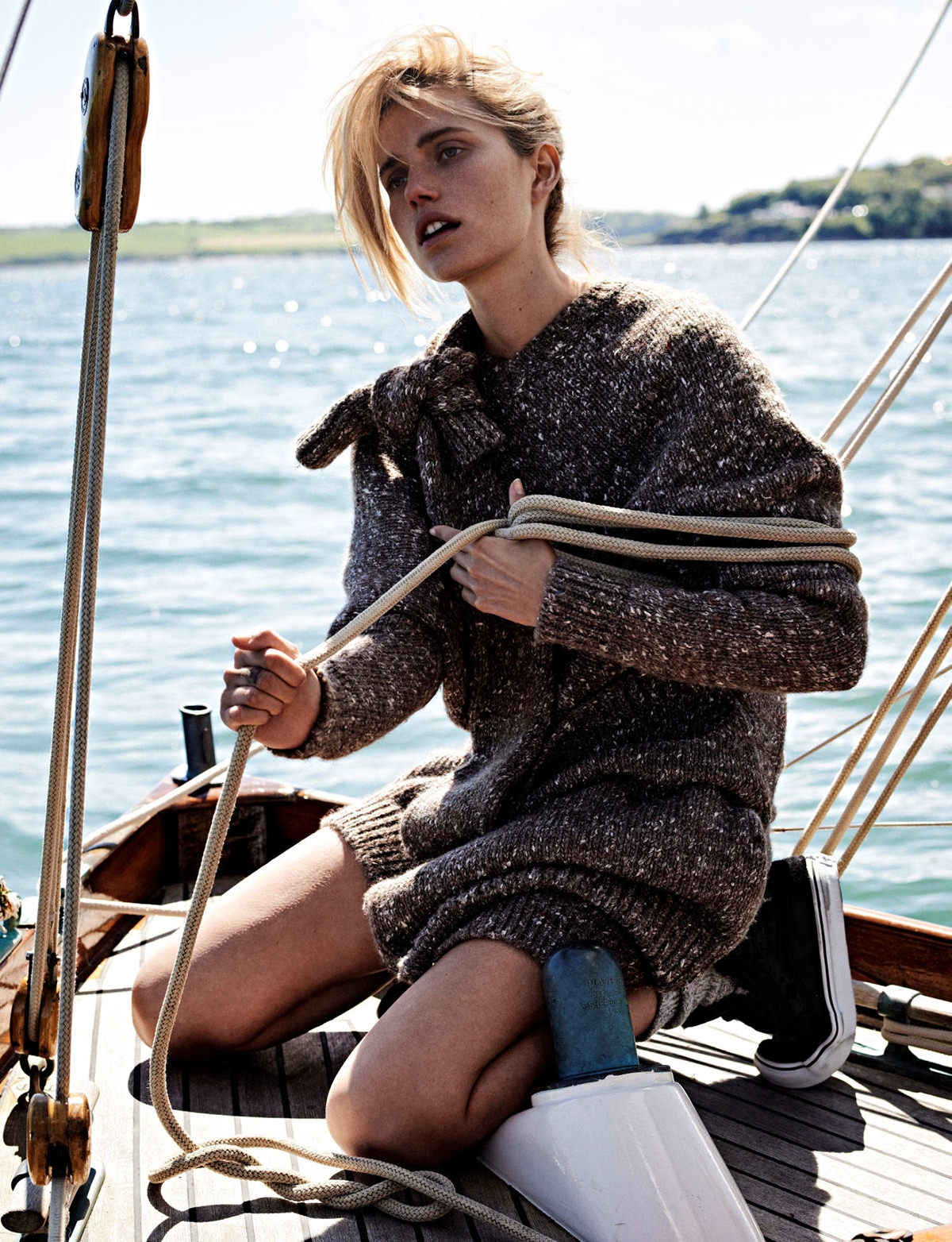 Cato Van Ee by Paul Bellaart for Vogue Netherlands November 2014 | THEFASHIONGUITAR