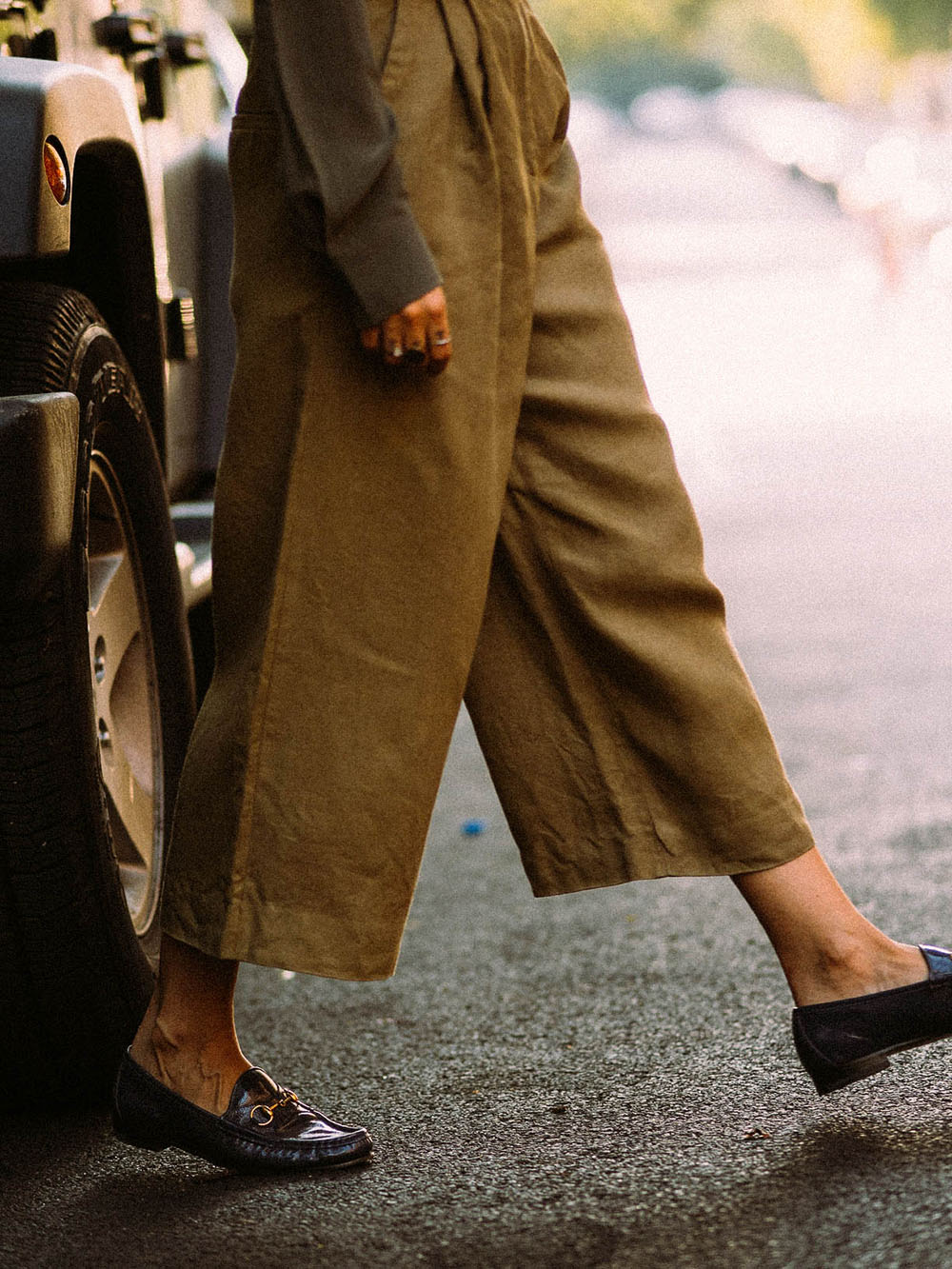 90s Safari Vogue style by Charlotte Groeneveld from Thefashionguitar